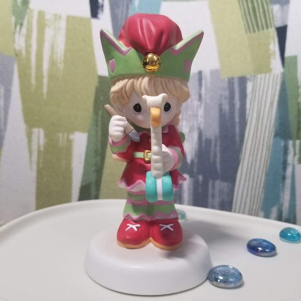 Precious Moments 2018 Annual Elf Paint Your Christmas With Love Figurine Rare